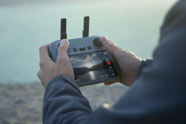 دی جی آی ایر 3 اس   |   DJI Air 3s - Image 4